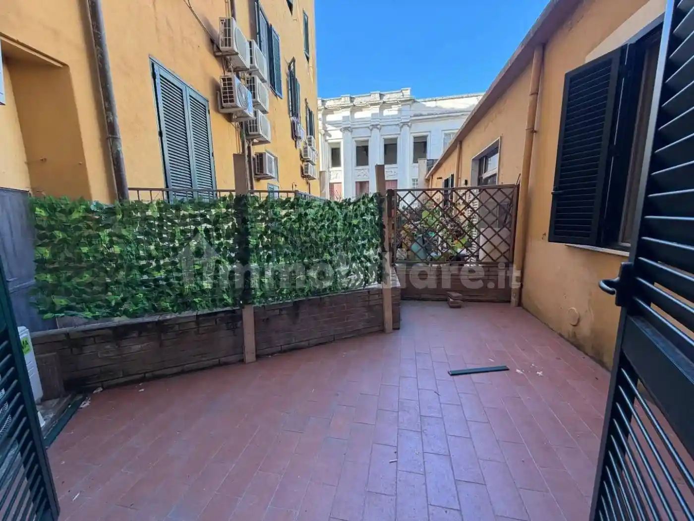 Appartamento in vendita a Livorno