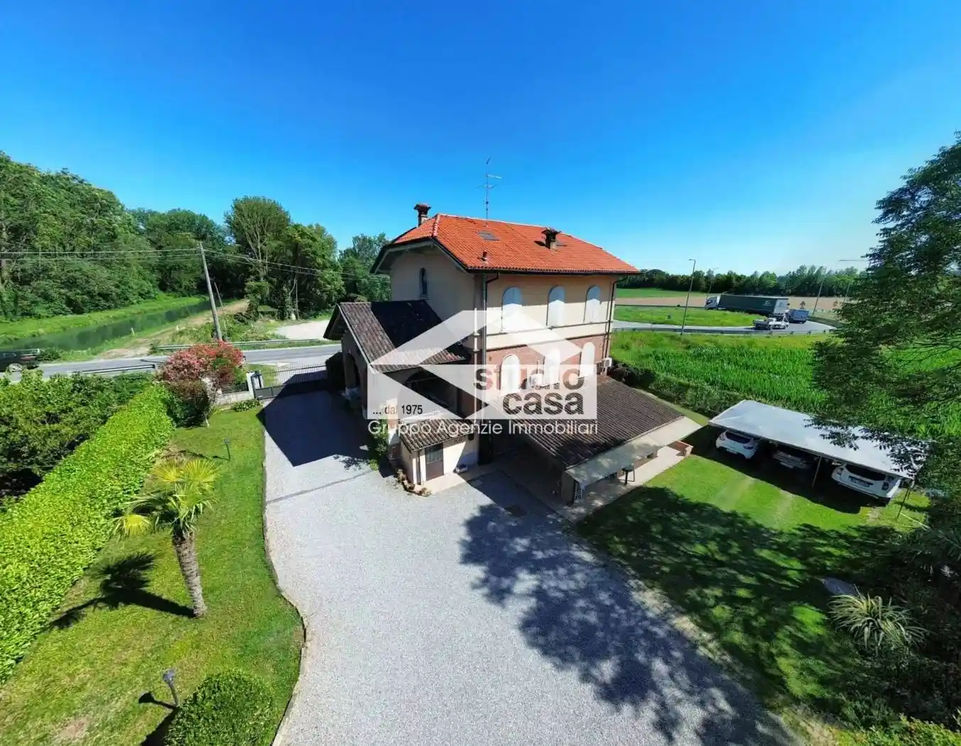 Villa in vendita a Genivolta