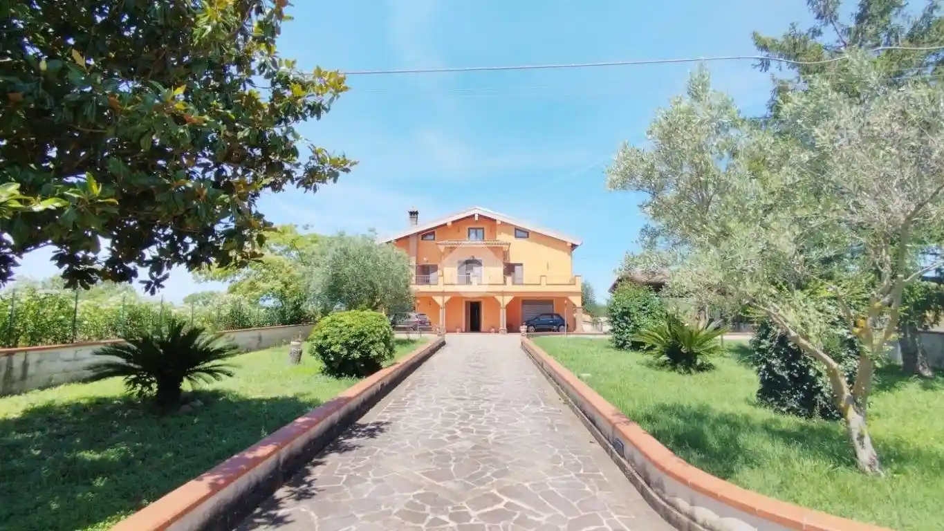 Villa in vendita a Rocca d'Evandro