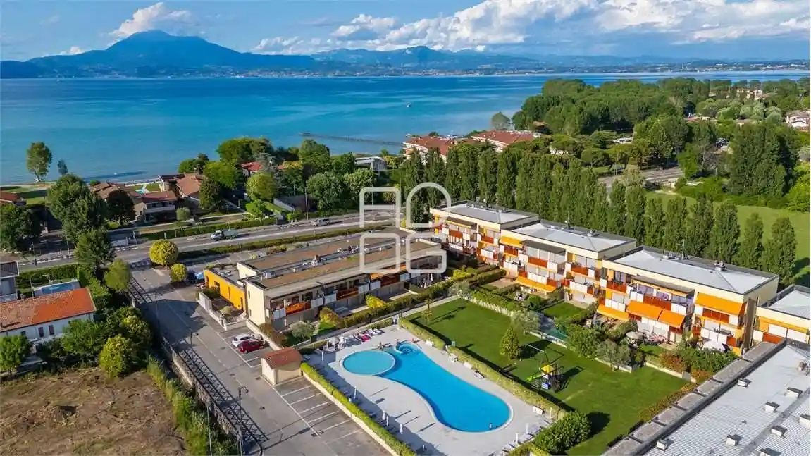 Appartamento in vendita a Sirmione