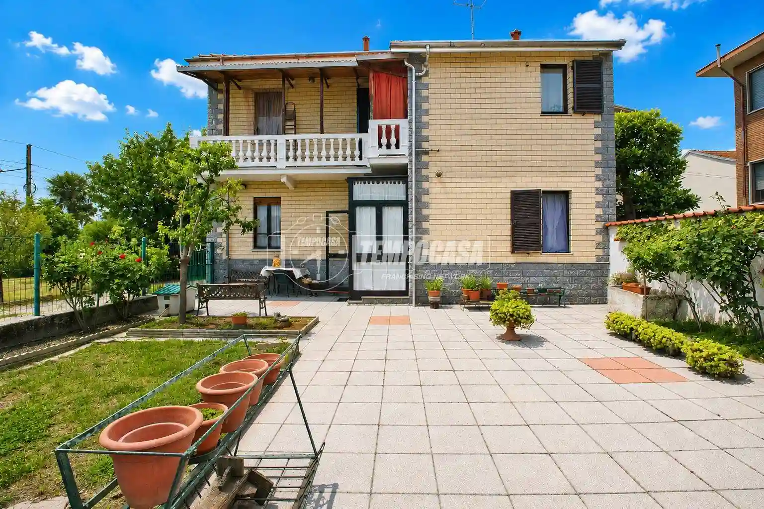 Villa - foto 2