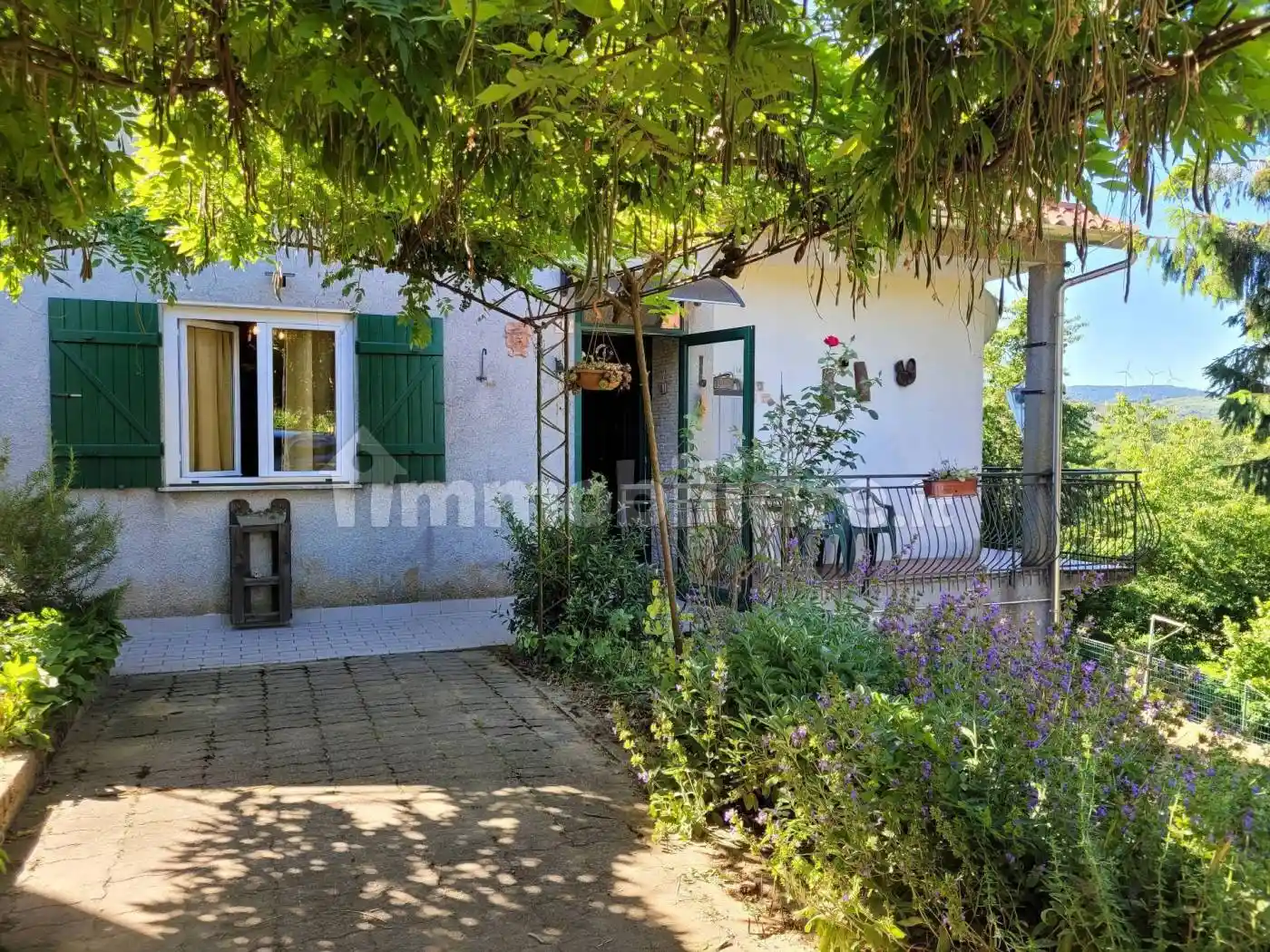 Villa in vendita a Giusvalla