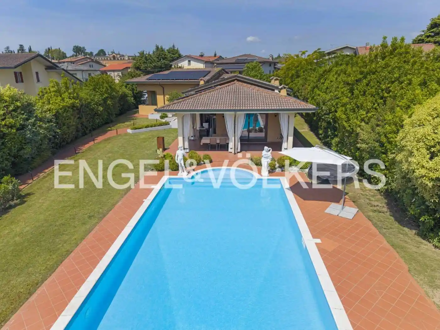 Villa in vendita a Pozzolengo