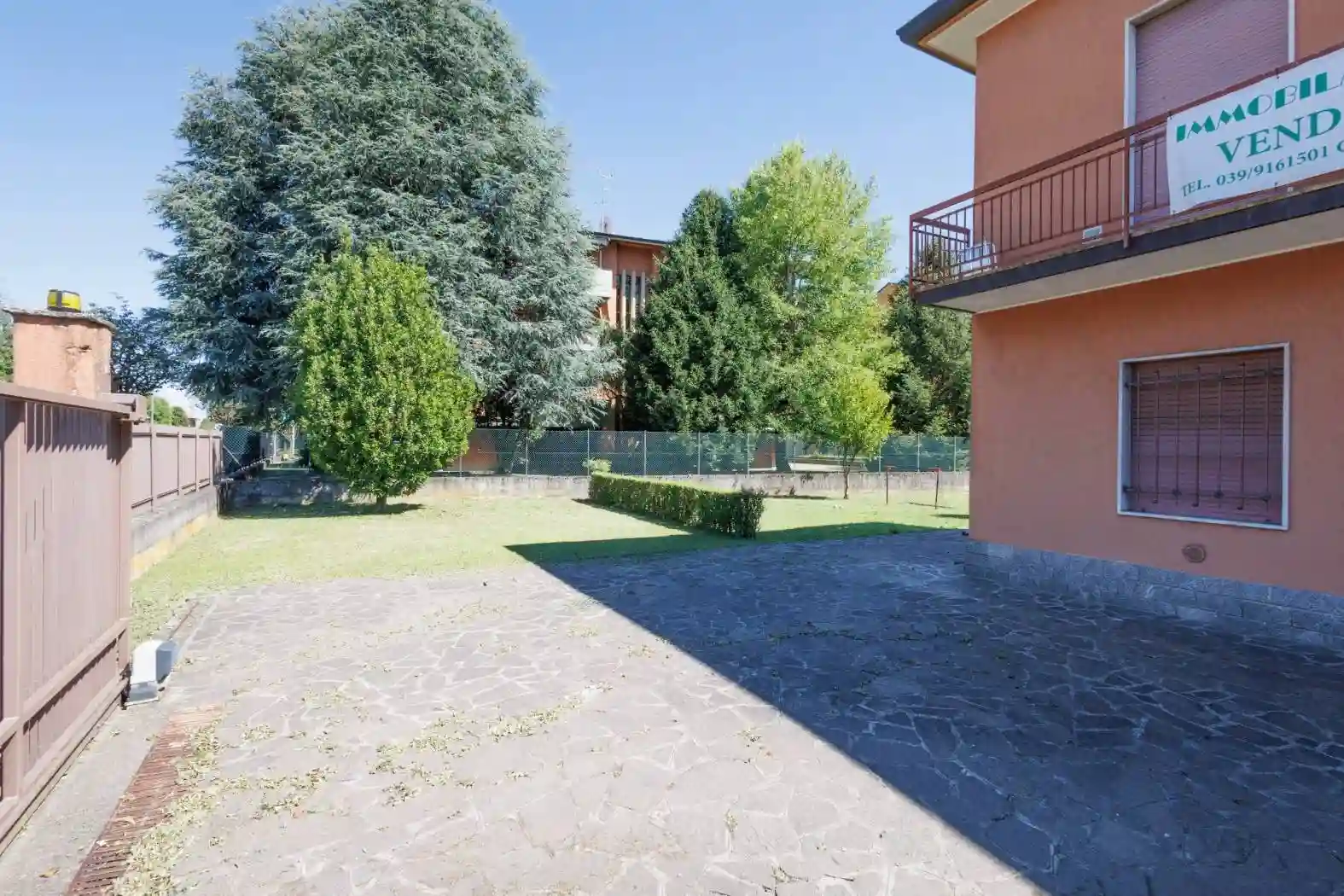 Villa - foto 2