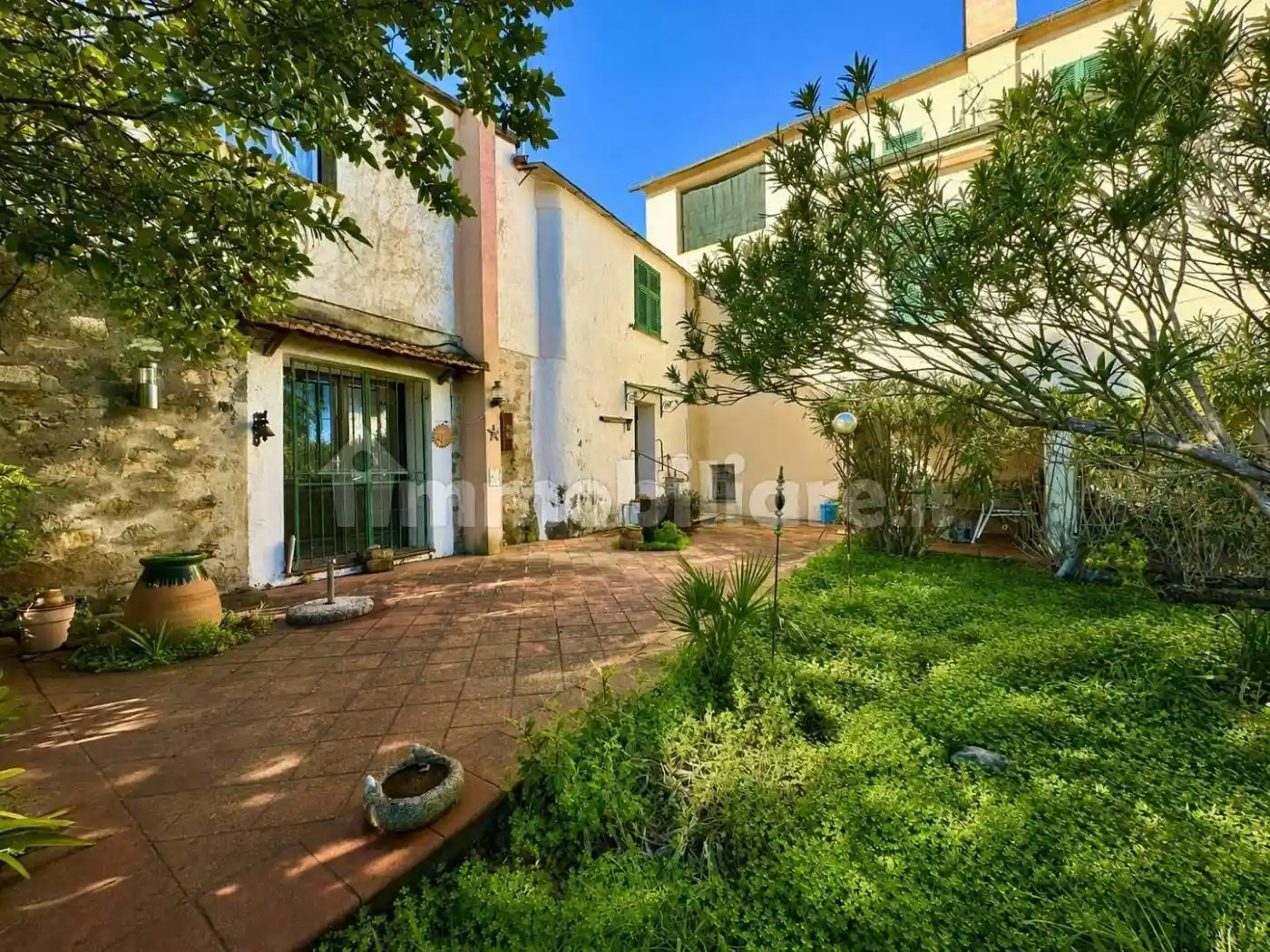 Appartamento in vendita a Imperia