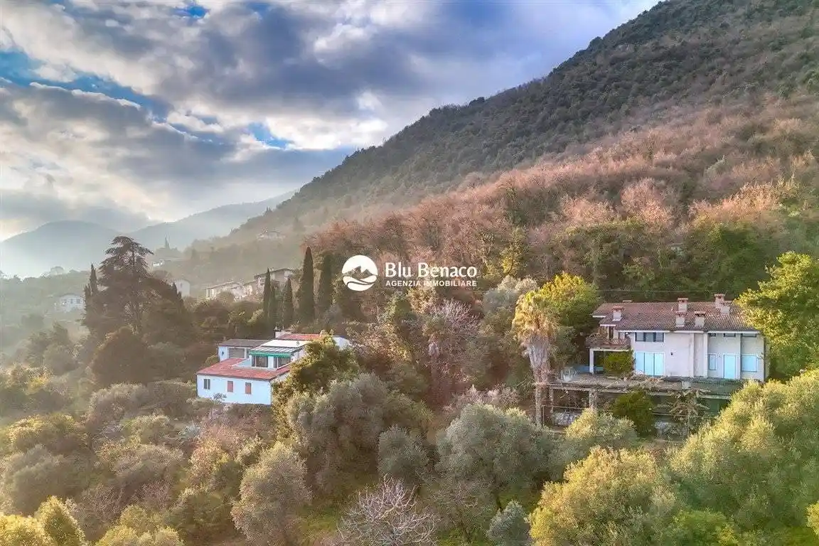 Casa indipendente in vendita a Toscolano-Maderno