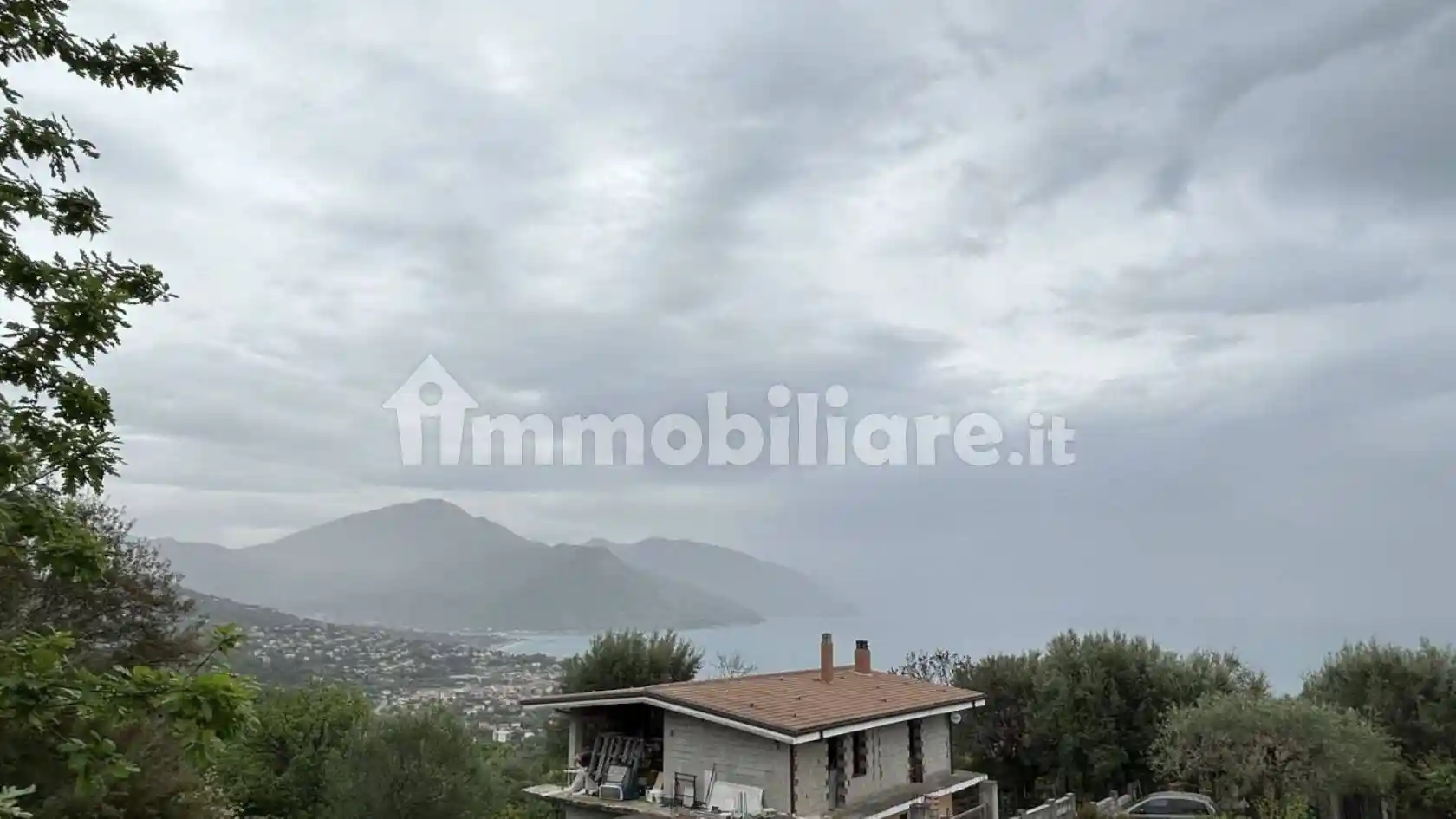 Villa in vendita a Ispani