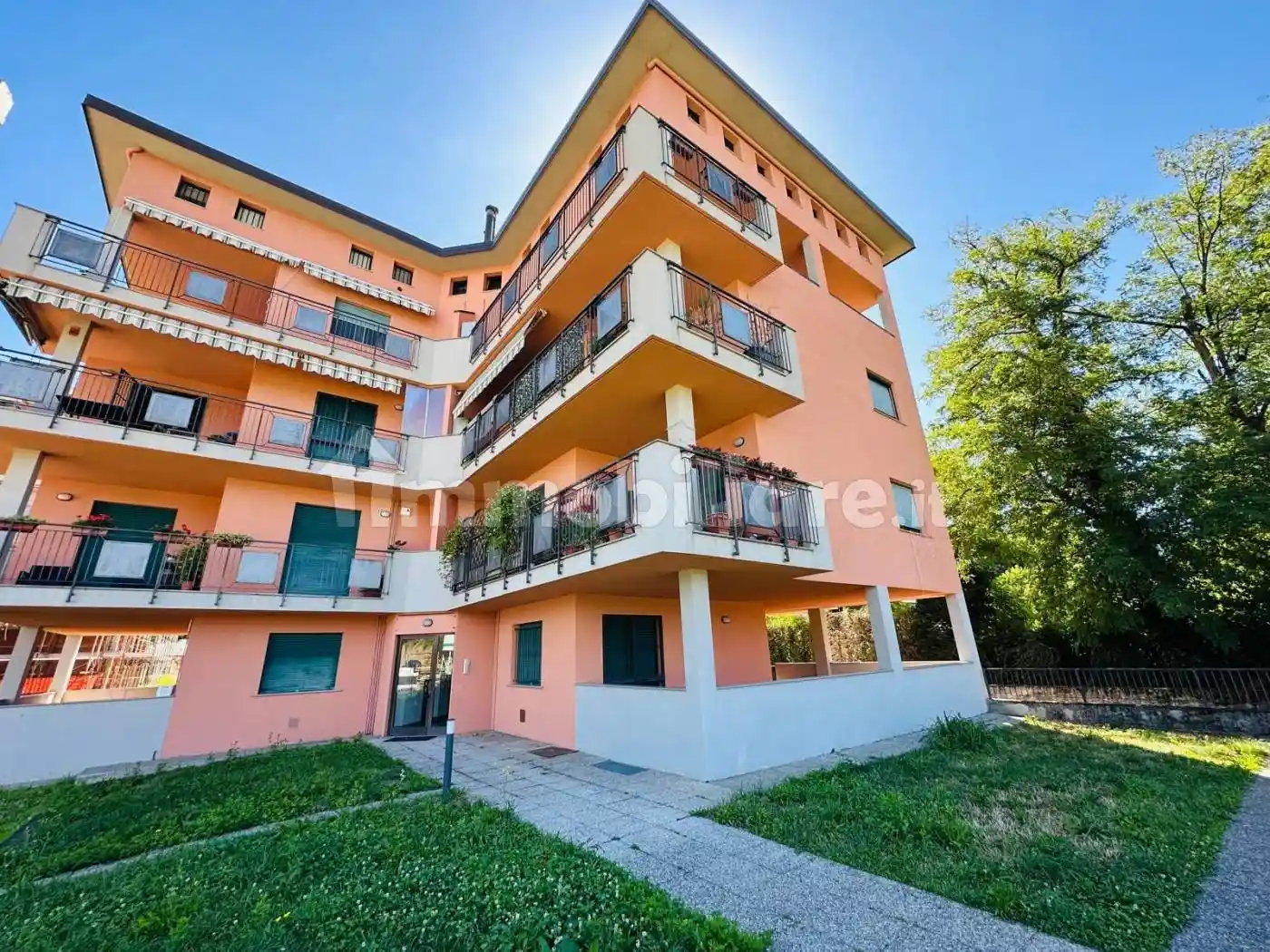 Appartamento in vendita a Legnano