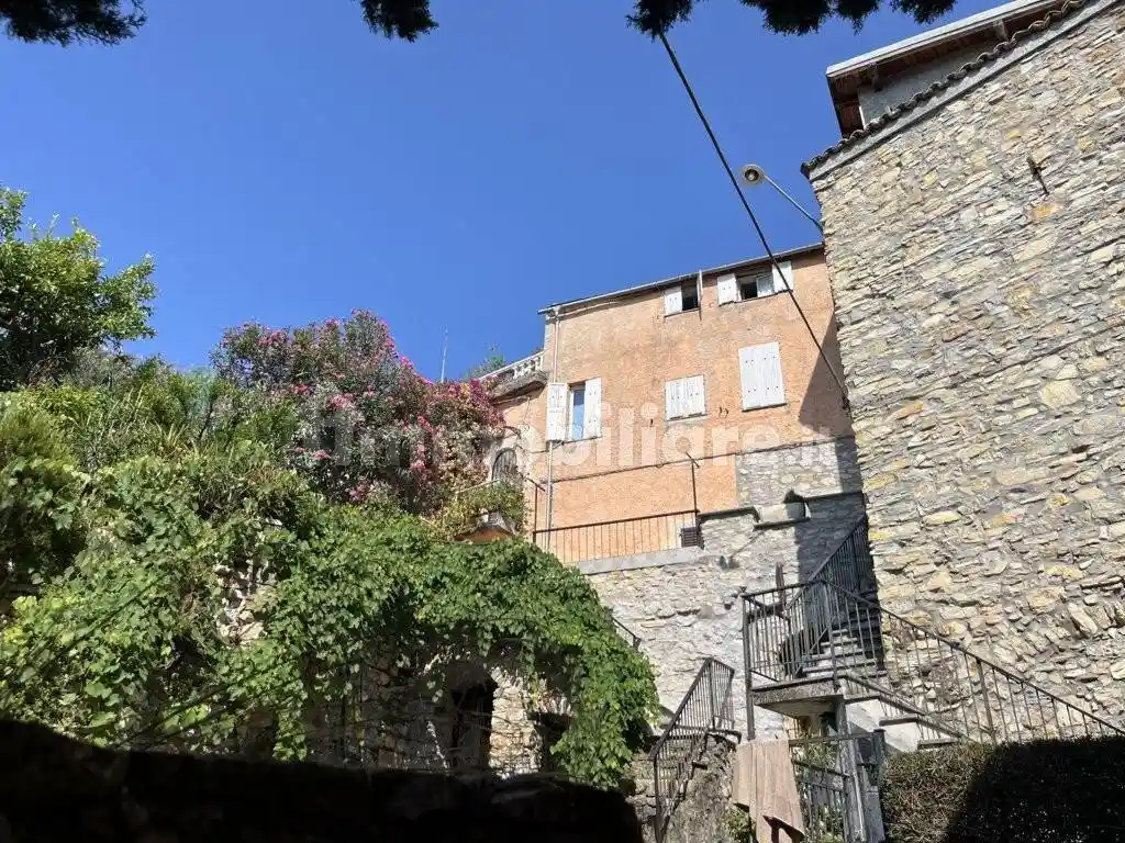 Appartamento in vendita a Andora