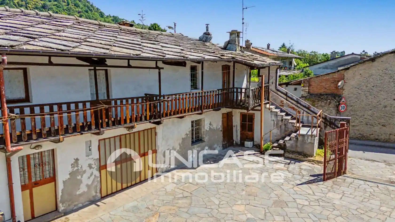 Villa in vendita a Luserna San Giovanni