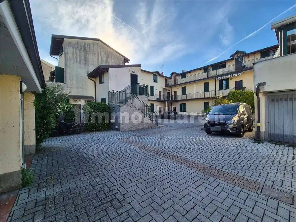 Appartamento in vendita a Lentate sul Seveso