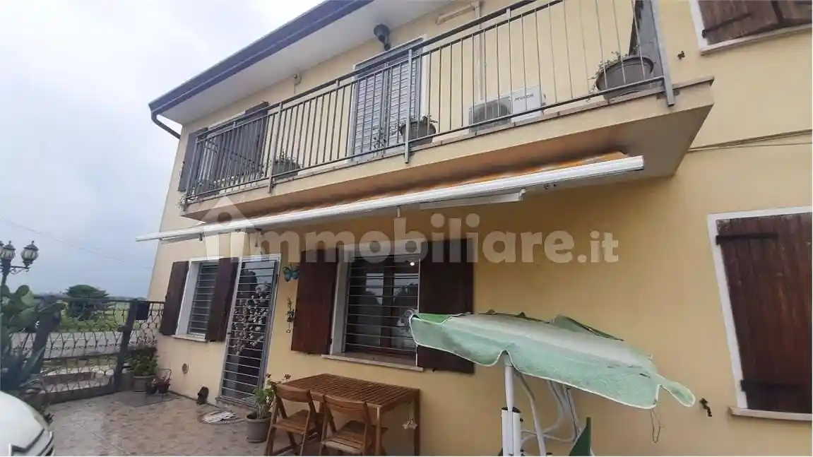 Casa indipendente in vendita a Fratta Polesine