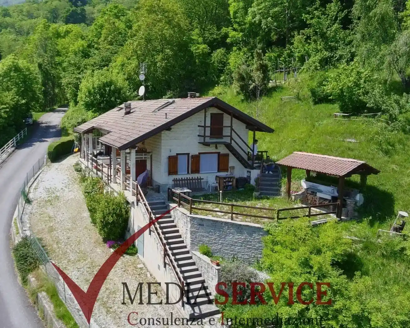 Appartamento in vendita a Rittana