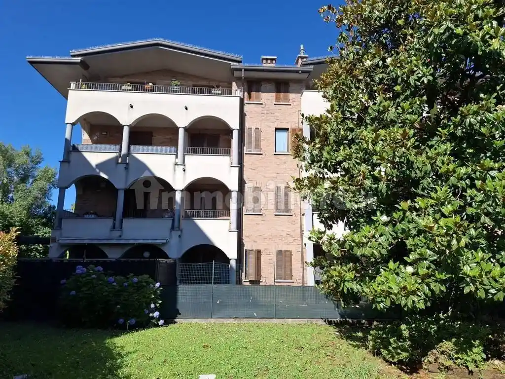 Appartamento in vendita a Barlassina