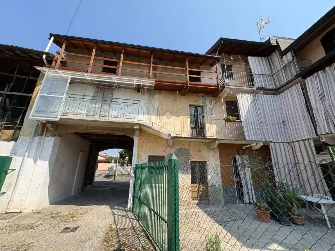 Rustico - Casale in vendita a Cerano