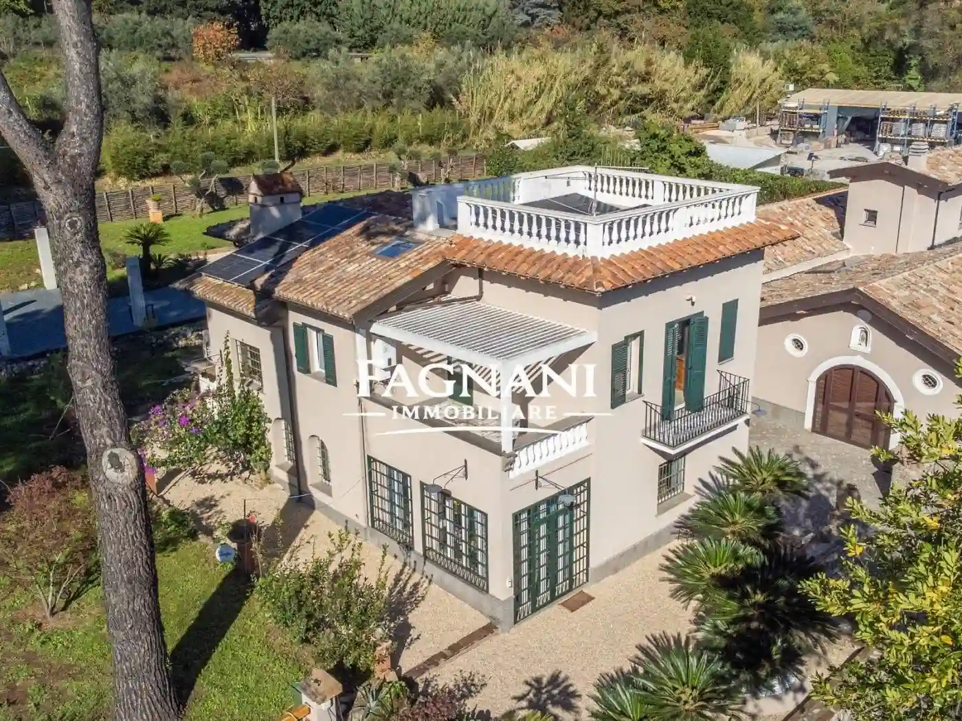 Villa - foto 2