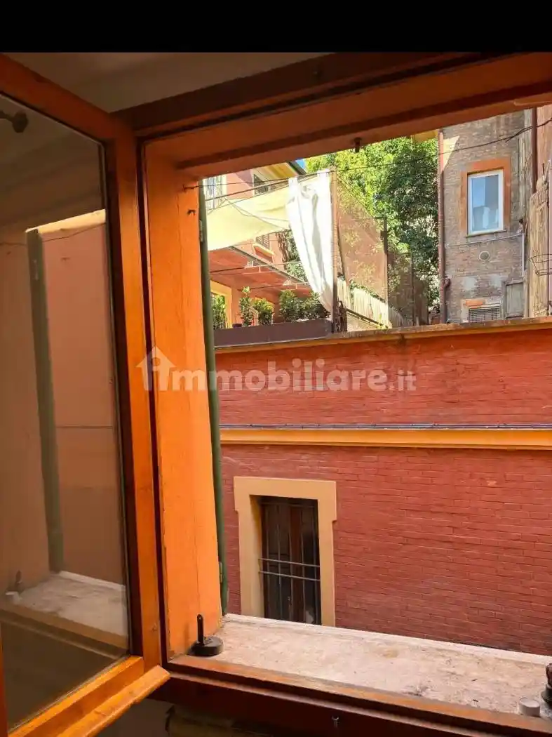 Appartamento in vendita a Bologna