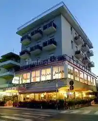 Palazzo - Edificio in vendita a Bellaria-Igea Marina