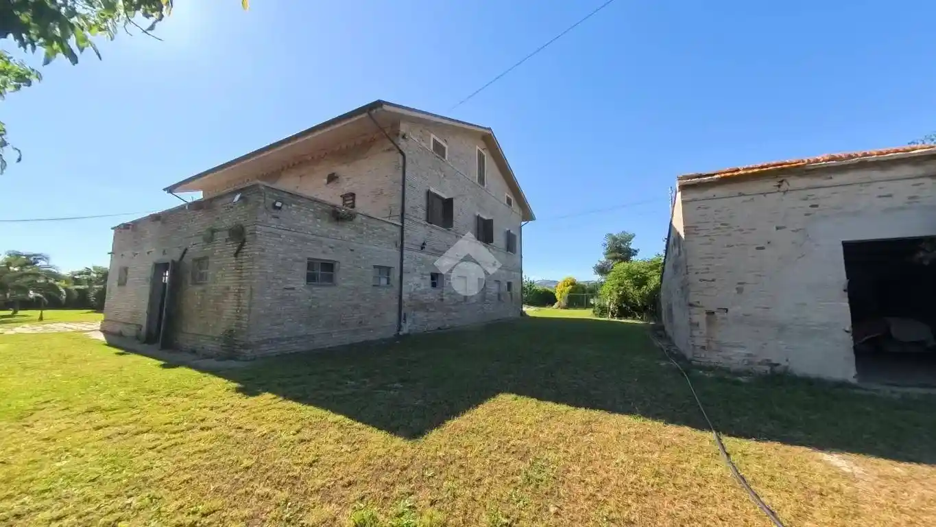 Casa indipendente in vendita a Civitanova Marche