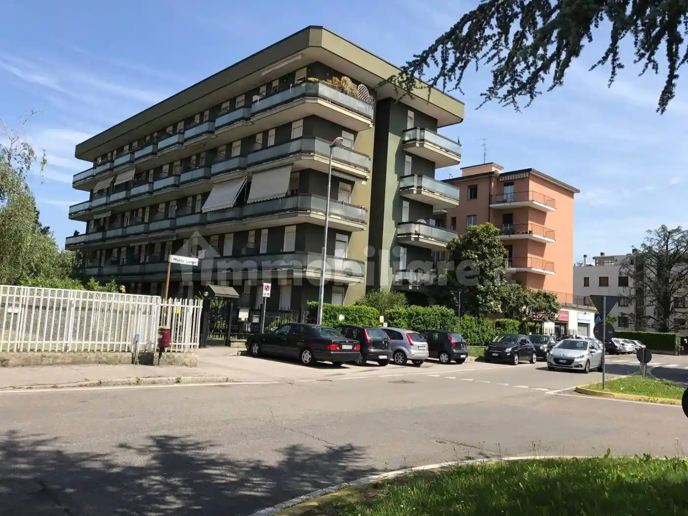Appartamento in vendita a Monza