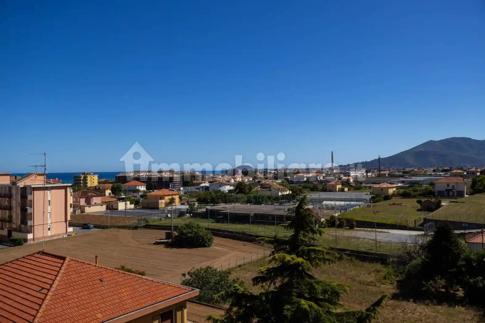 Appartamento in vendita a Ceriale