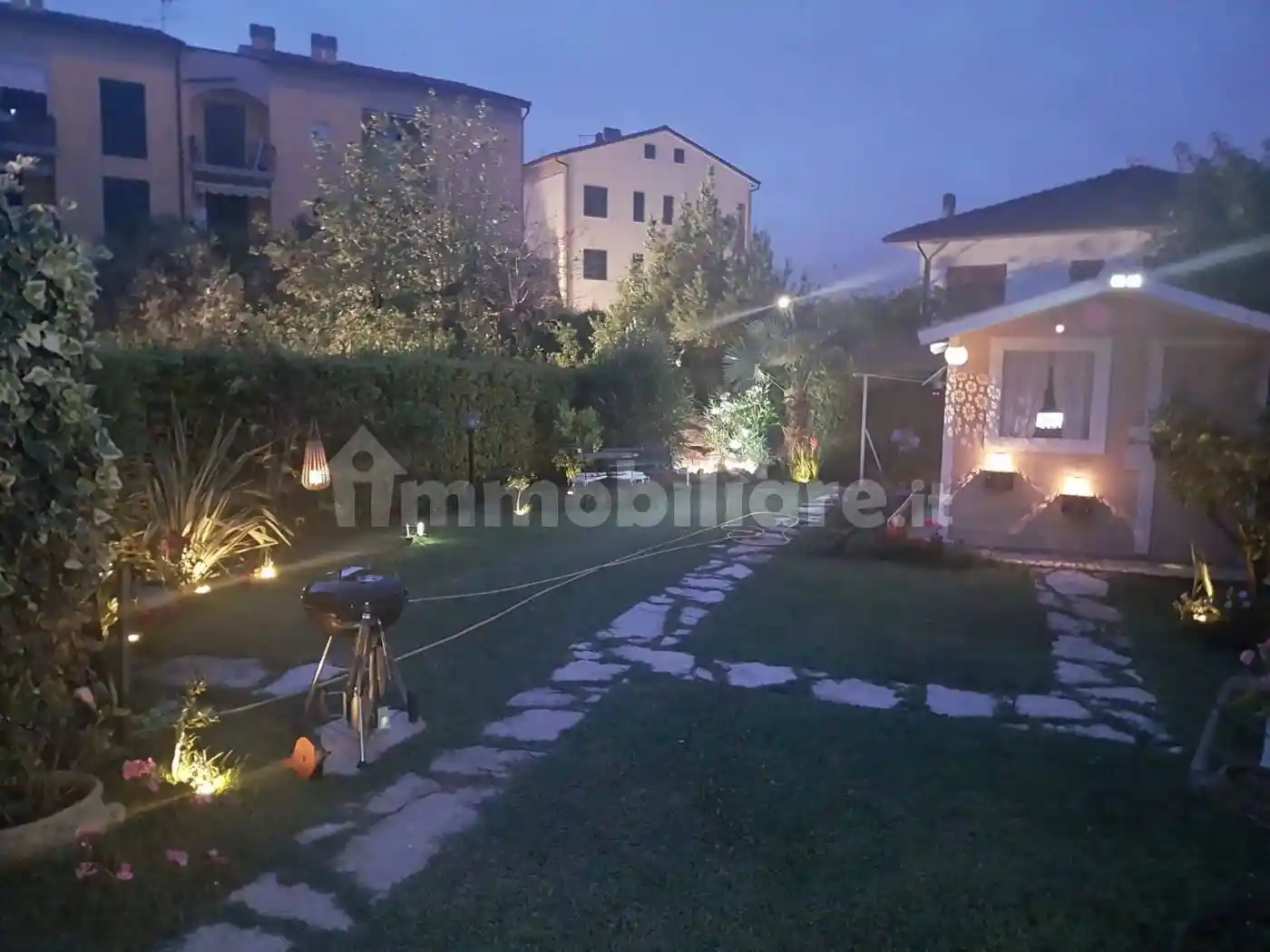 Villa in vendita a Ameglia