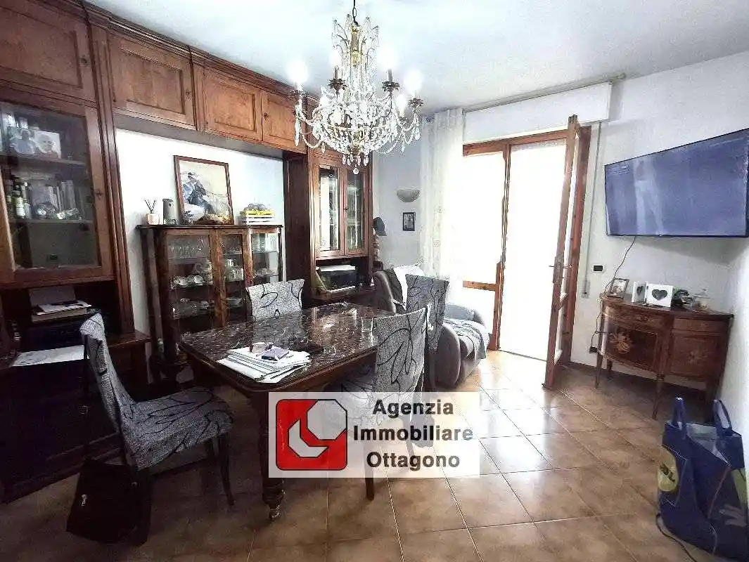 Appartamento in vendita a Viareggio