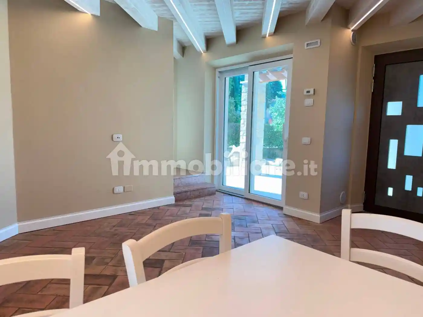 Villa in affitto a Caprino Veronese