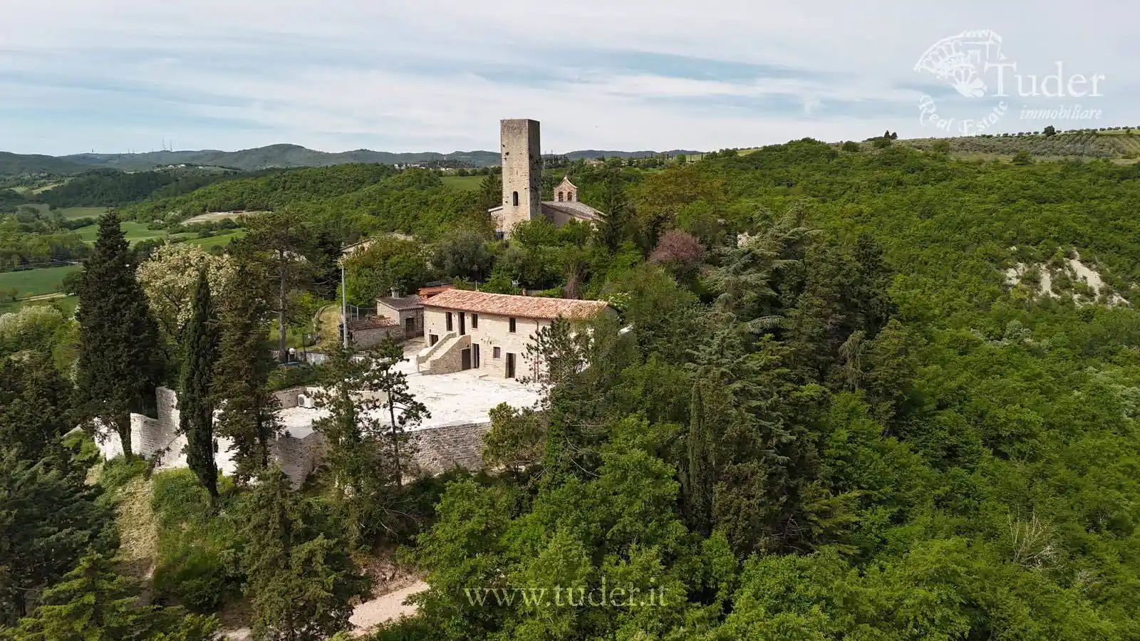 Rustico - Casale in vendita a San Venanzo
