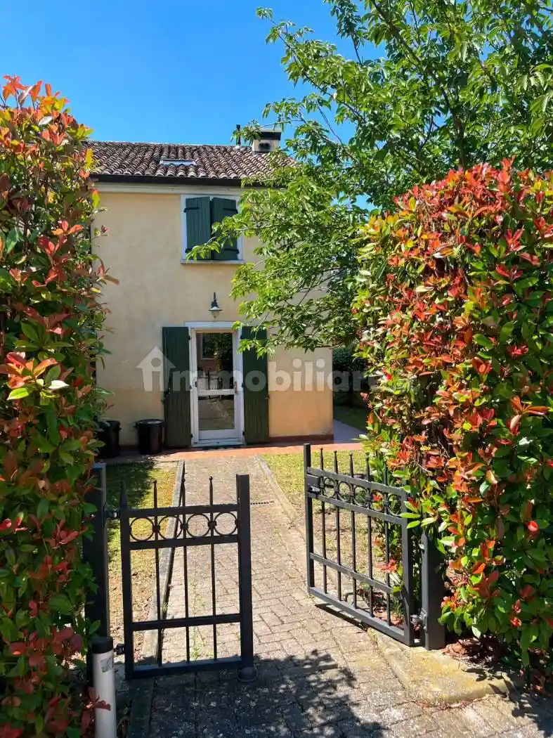 Villetta a schiera in vendita a Ferrara