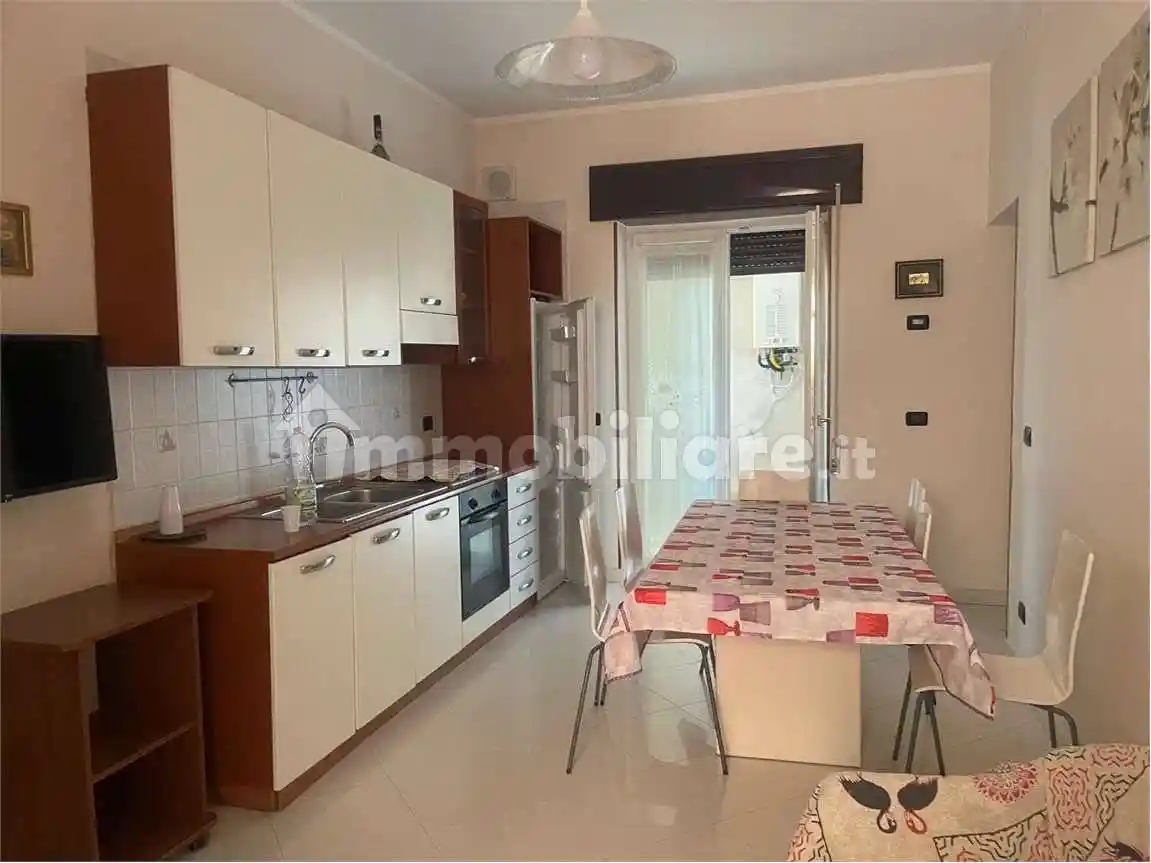 Appartamento in vendita a Mondragone