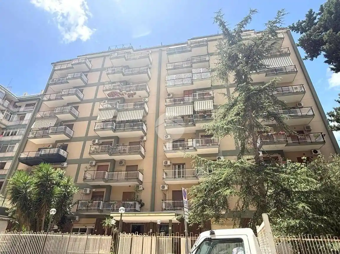Appartamento in vendita a Palermo