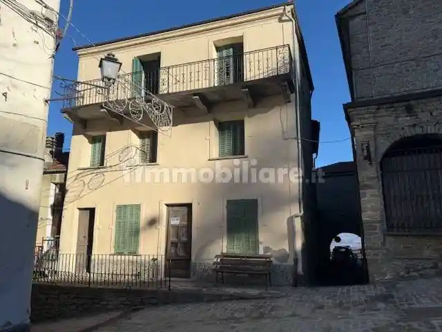 Casa indipendente in vendita a Roccaverano