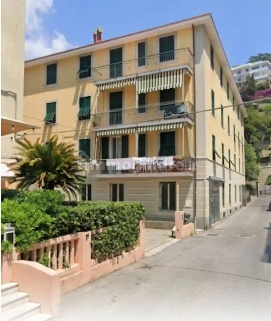 Appartamento in vendita a Varazze