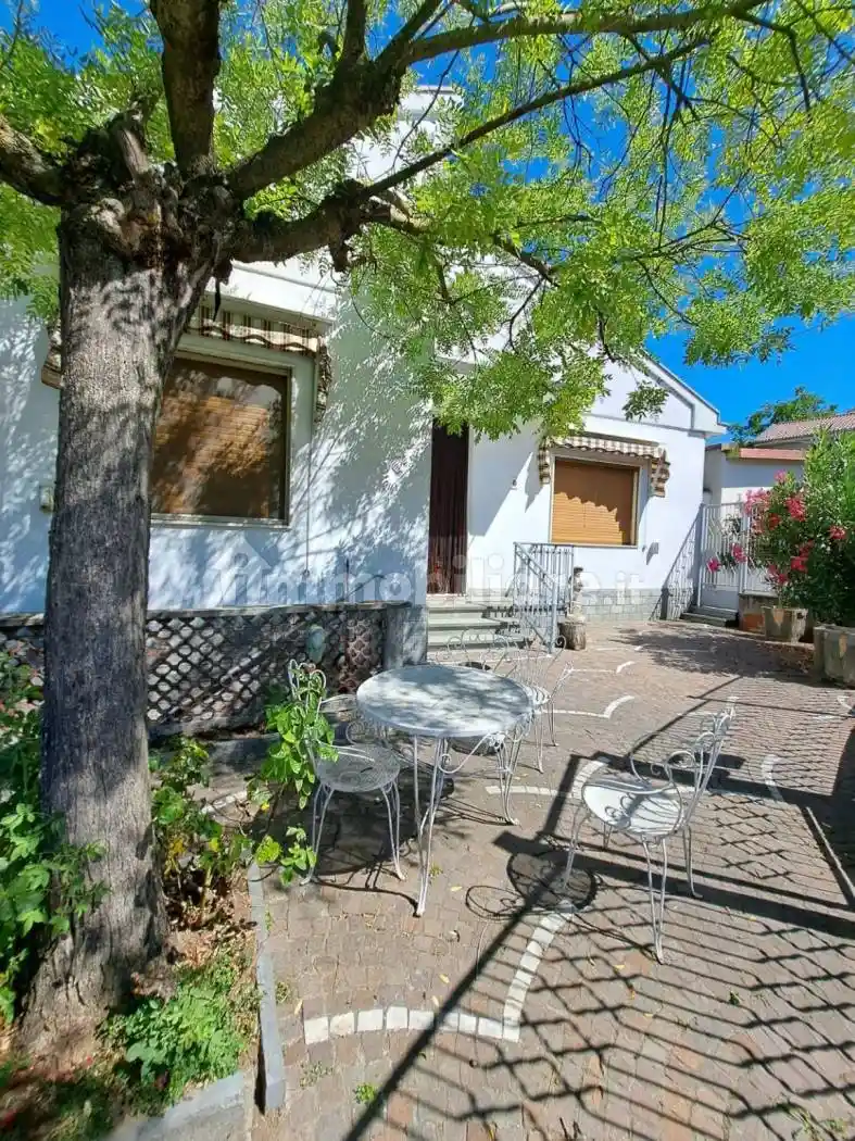 Casa indipendente in vendita a Castelletto Monferrato