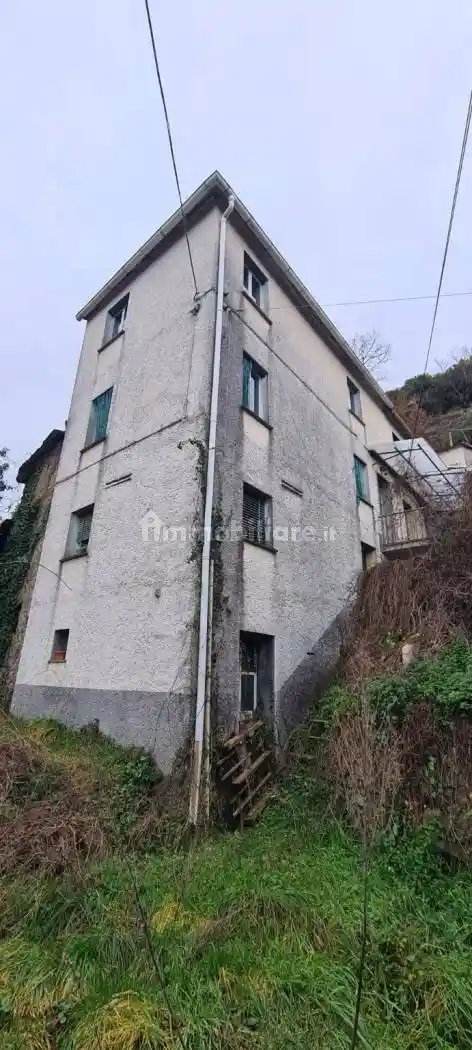 Casa indipendente in vendita a San Colombano Certenoli
