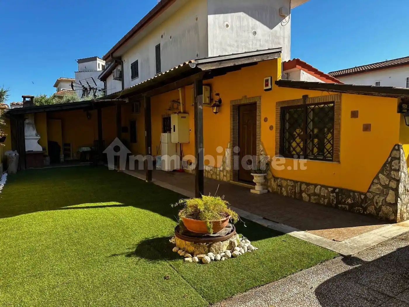 Villa in affitto a Ardea