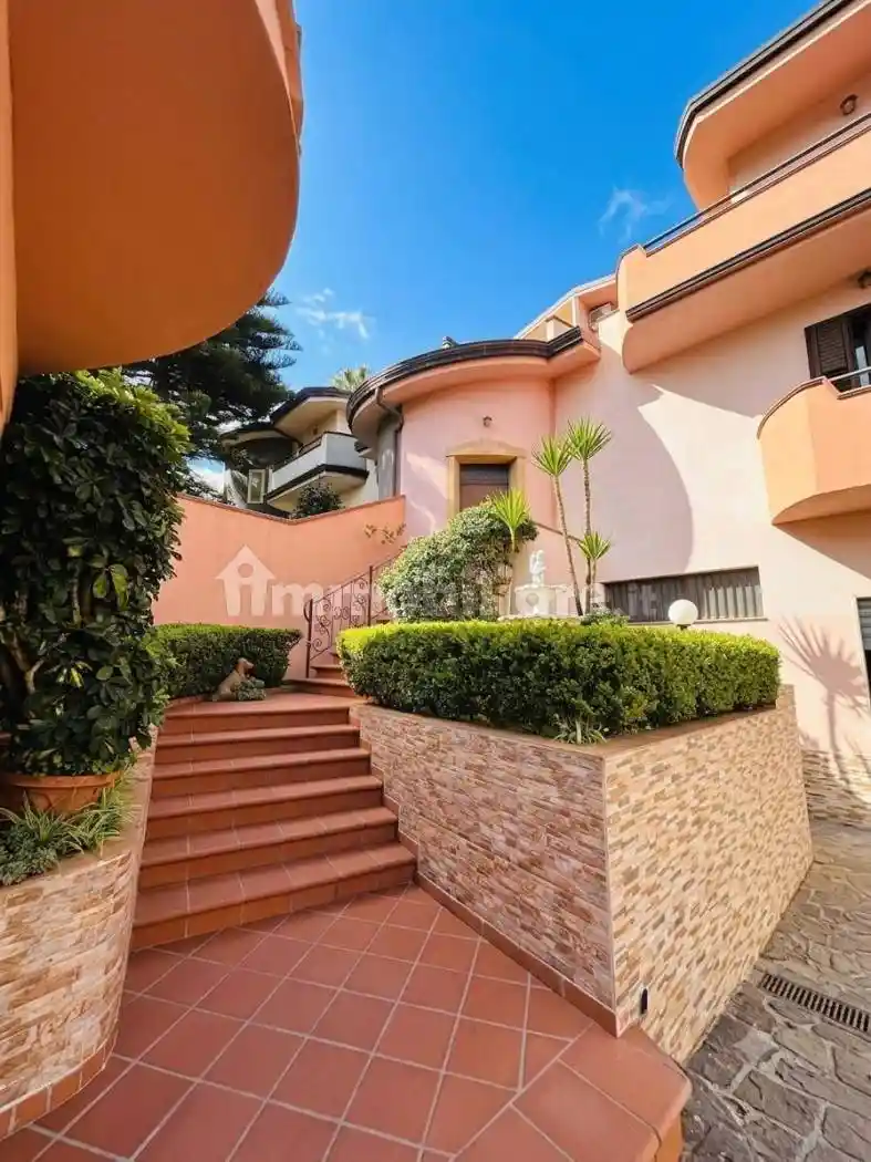 Casa indipendente in vendita a Cinquefrondi
