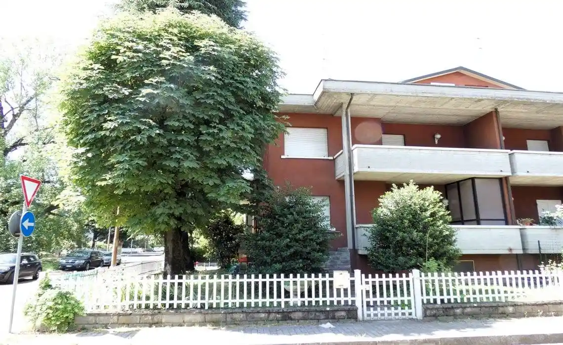 Villa in vendita a Parma
