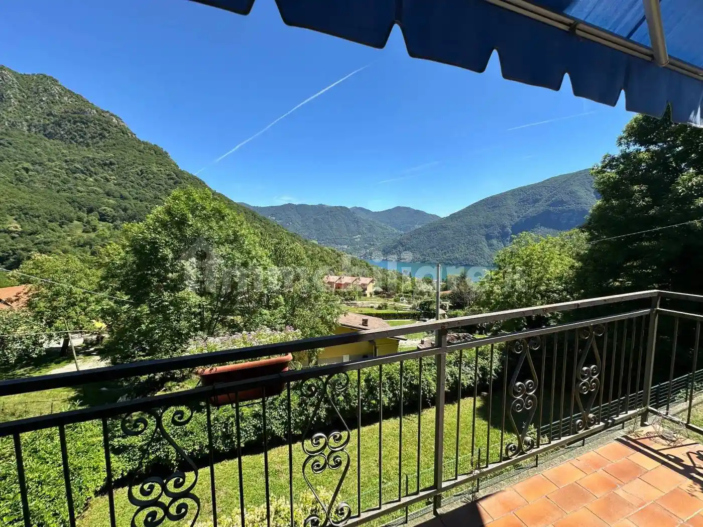 Villa in vendita a Valsolda