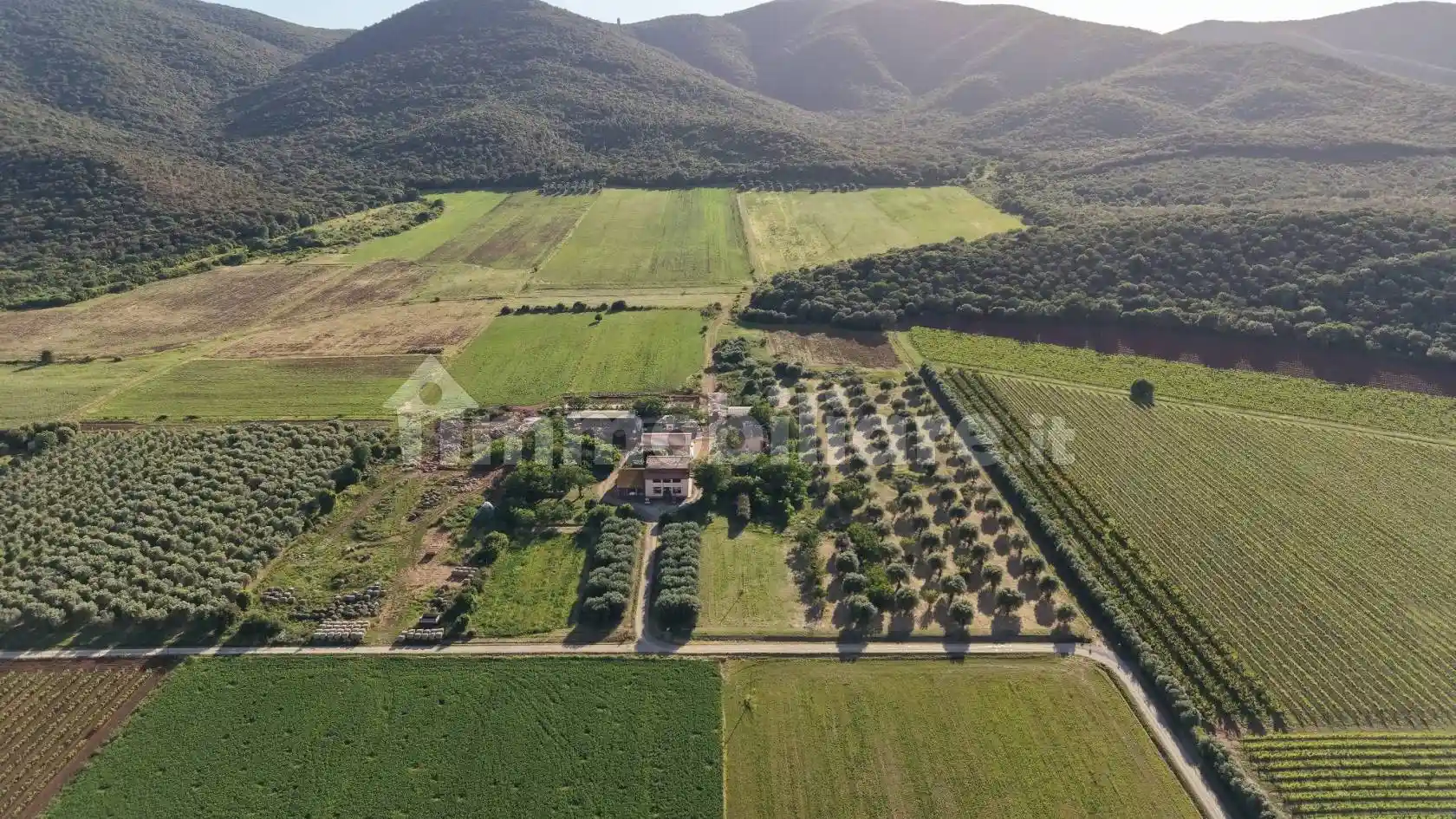 Rustico - Casale in vendita a Grosseto
