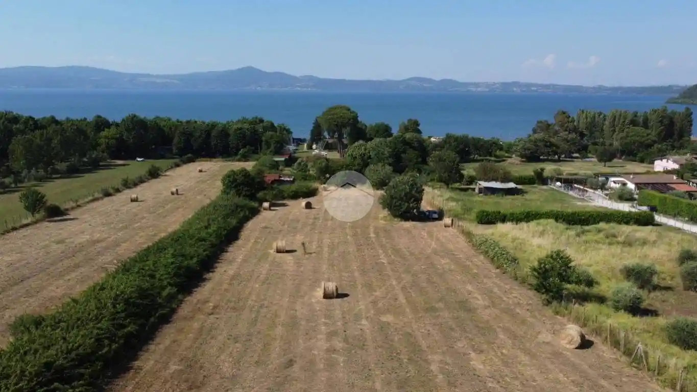 Rustico - Casale in vendita a Anguillara Sabazia