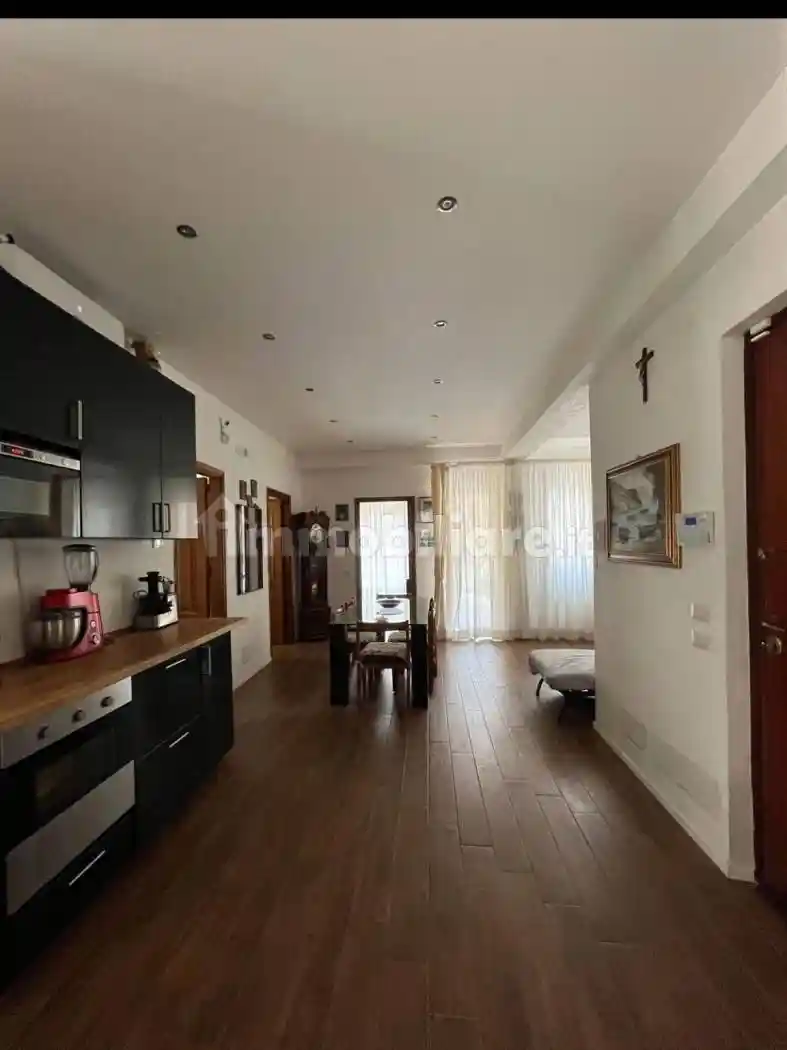 Appartamento in vendita a Palermo
