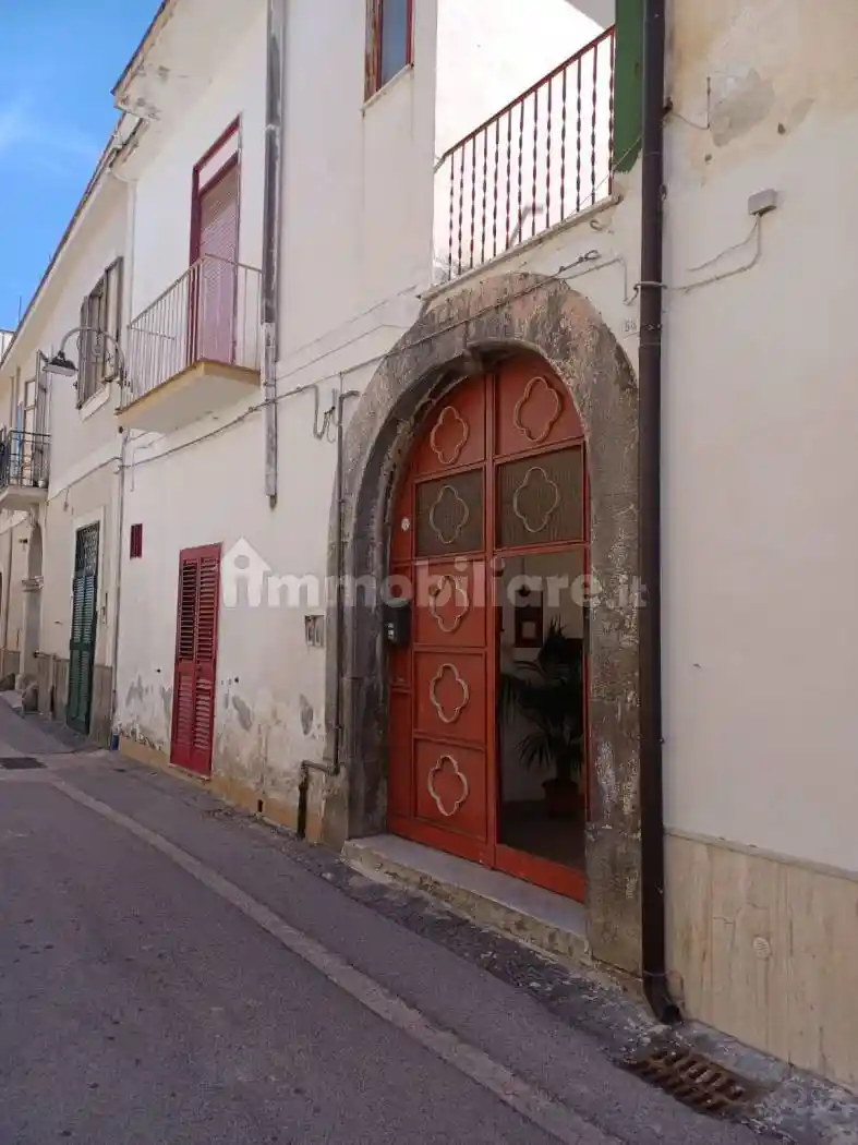 Palazzo - Edificio in vendita a Roccarainola