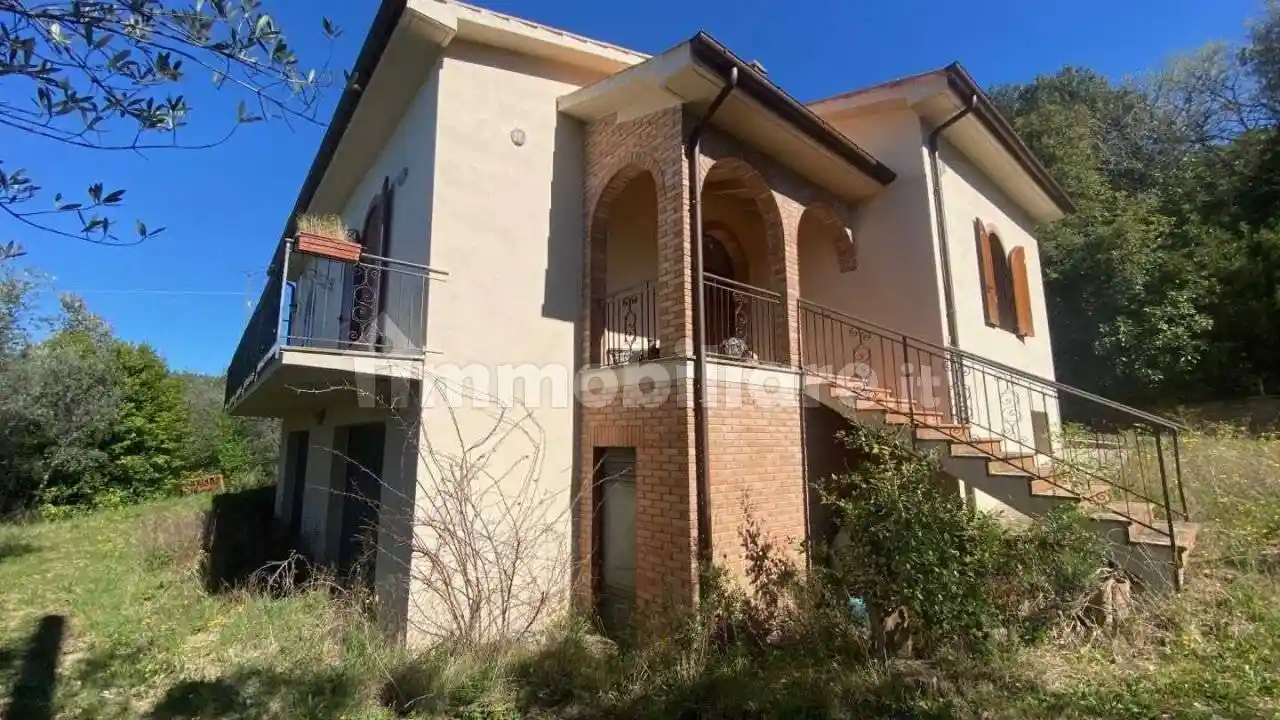 Rustico - Casale in vendita a Roccastrada