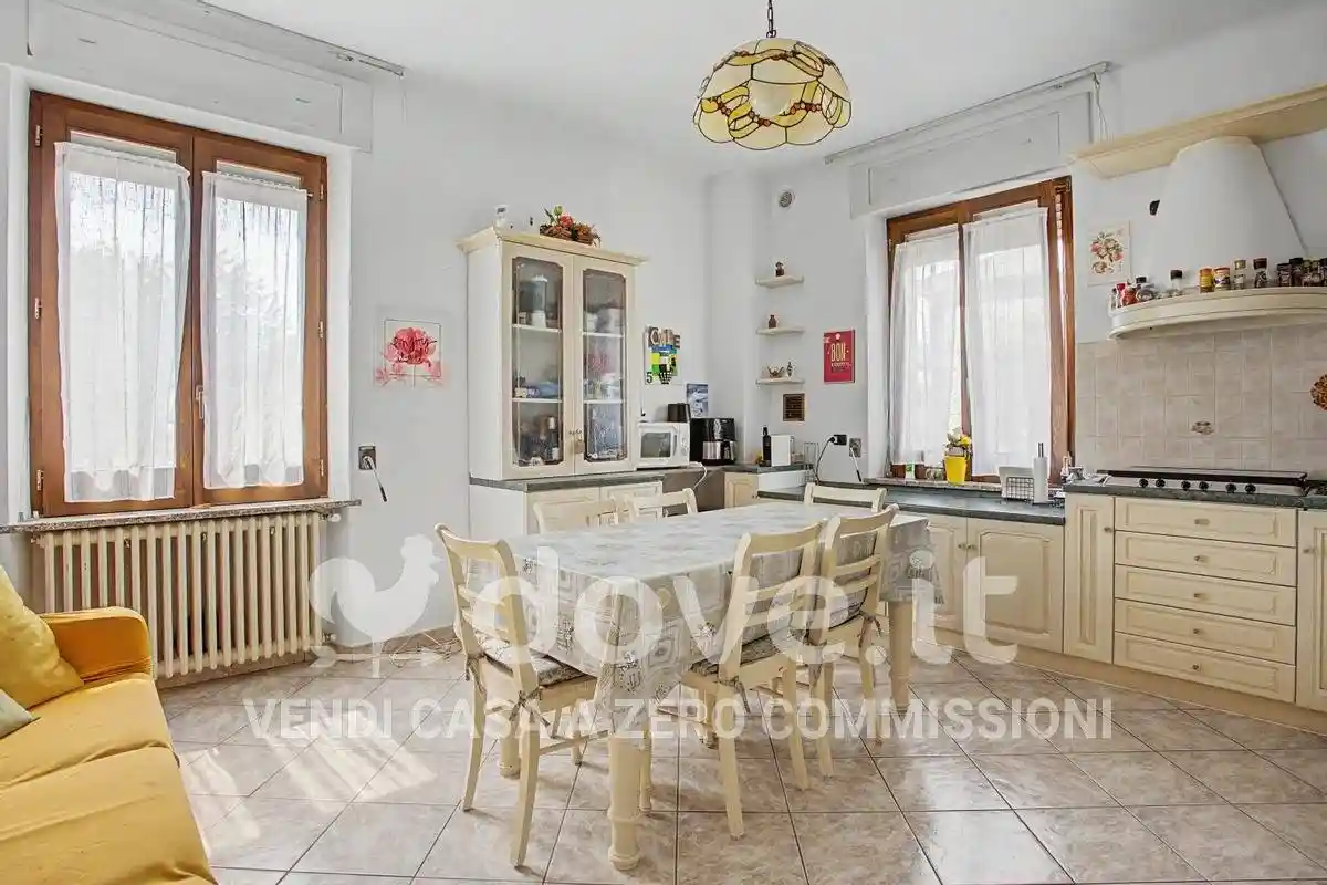 Villa in vendita a Induno Olona