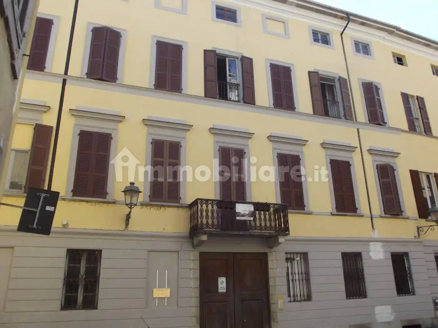 Appartamento in vendita a Novara