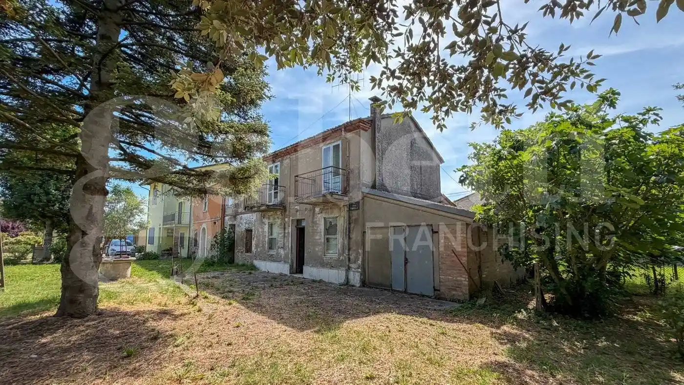Casa indipendente in vendita a Ravenna