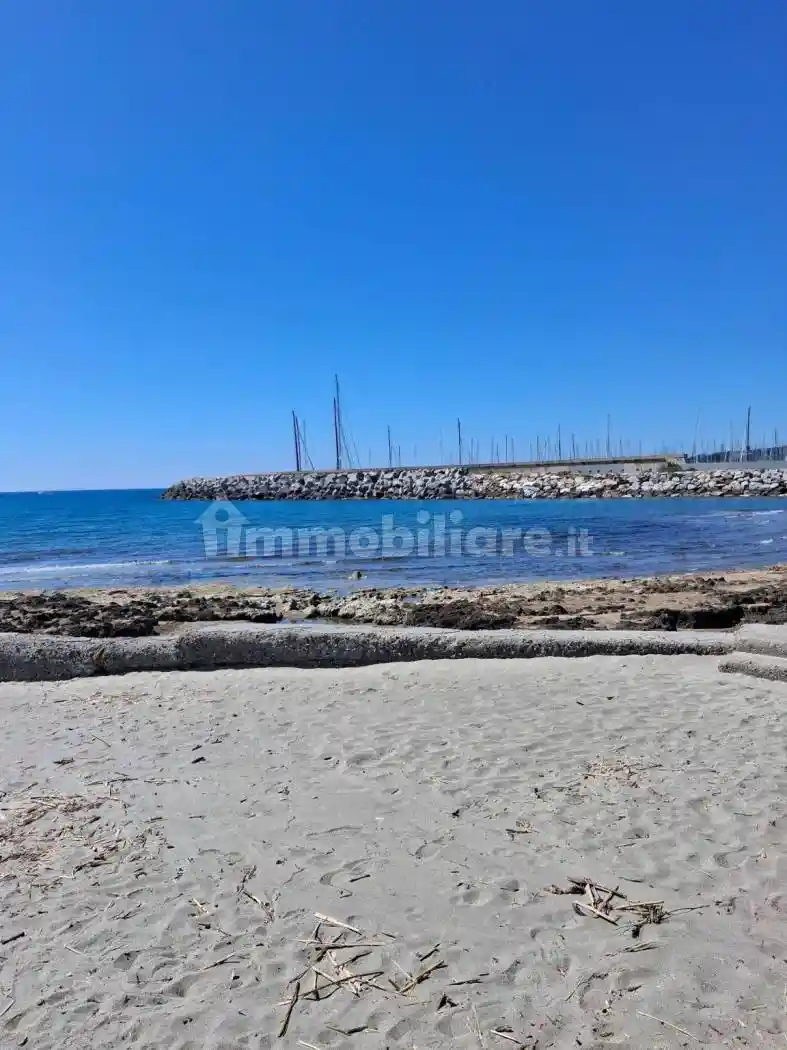 Appartamento in vendita a Rosignano Marittimo