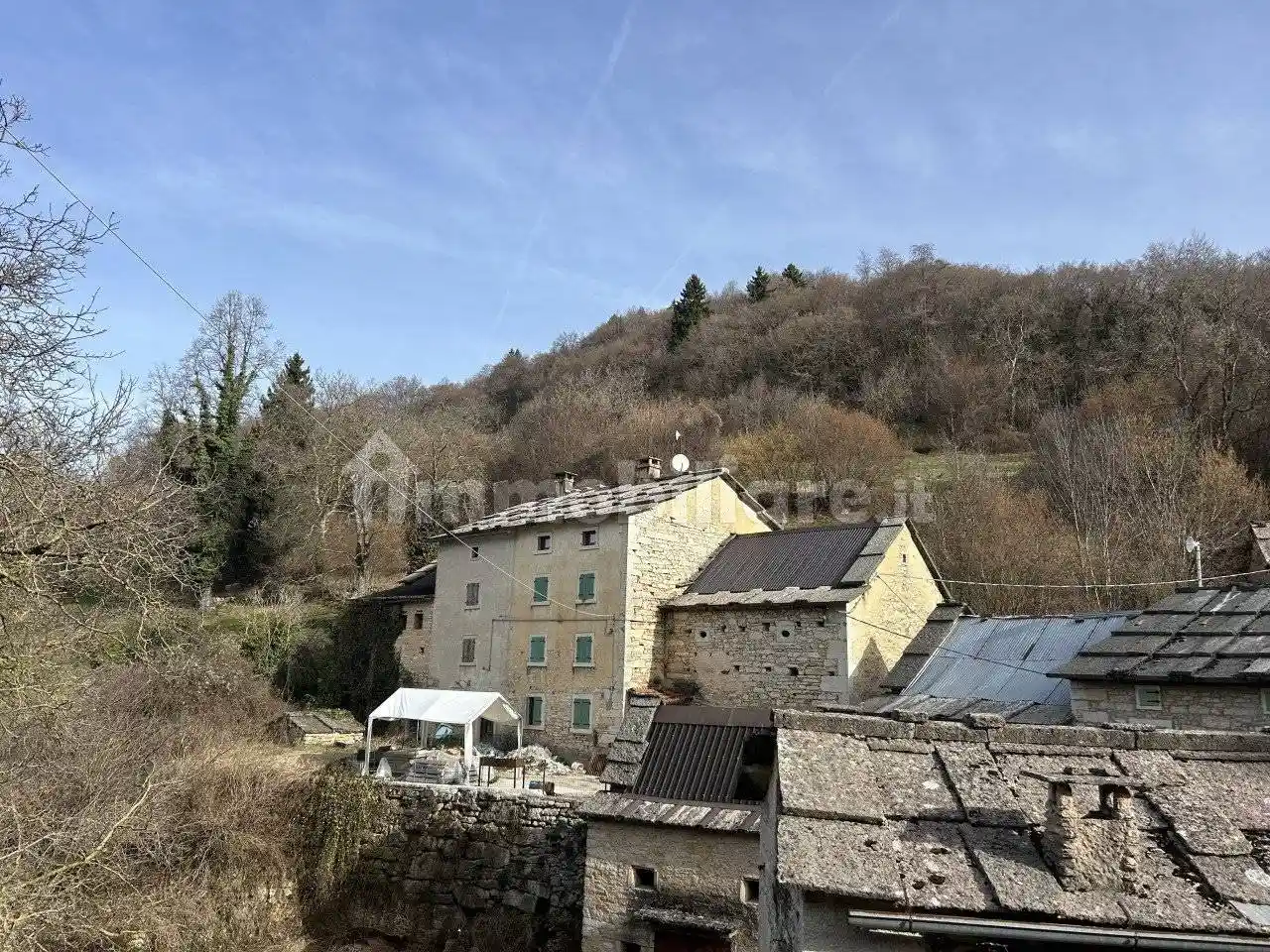 Rustico - Casale in vendita a Roverè Veronese